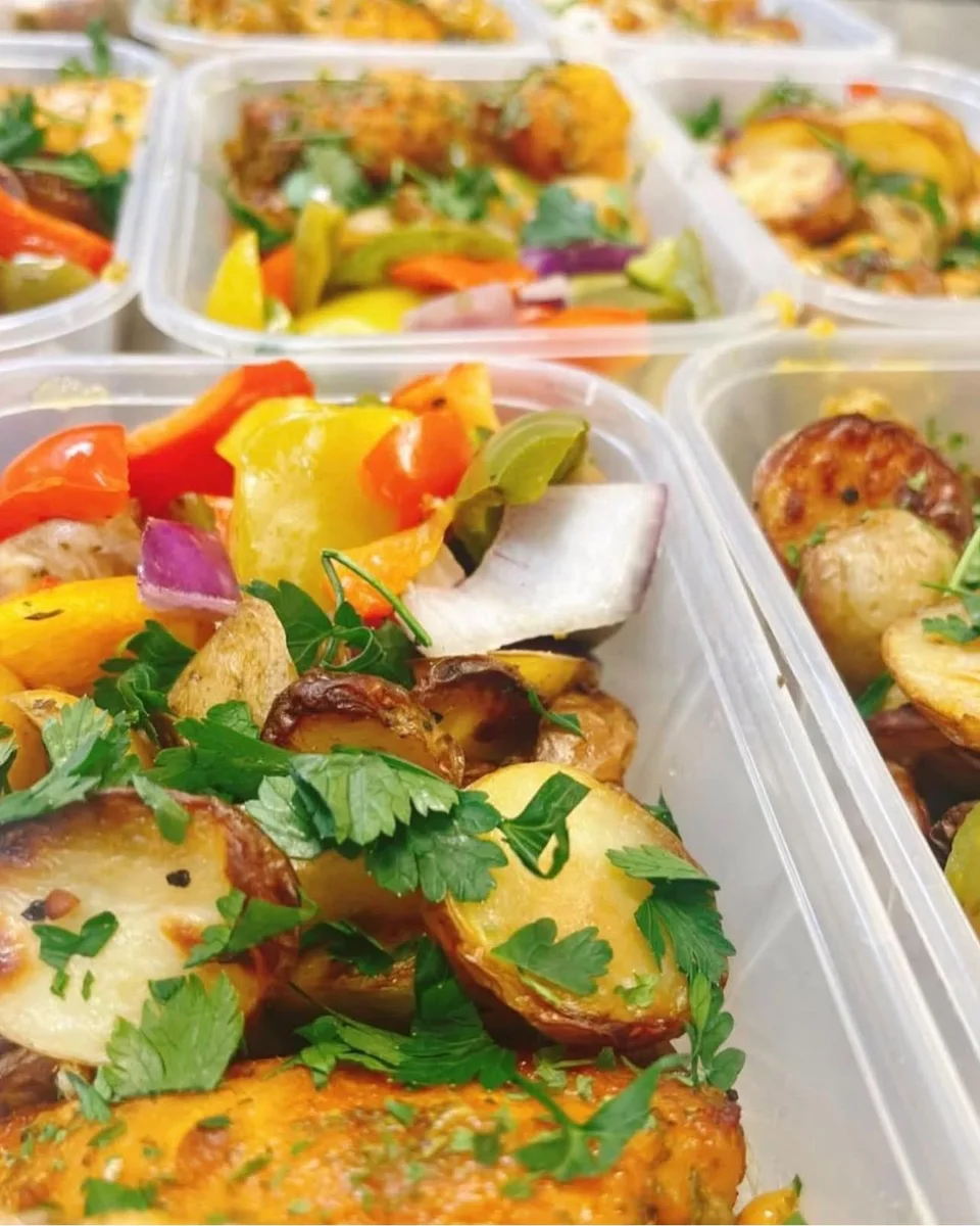 Roasted baby potatoes with peppers, red onion and parsley